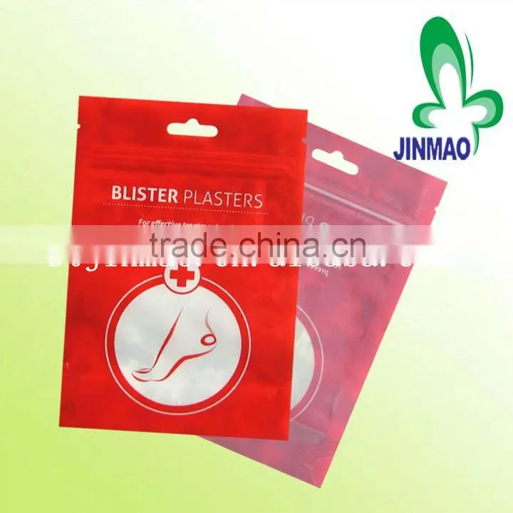 Stationery pouch with die cut