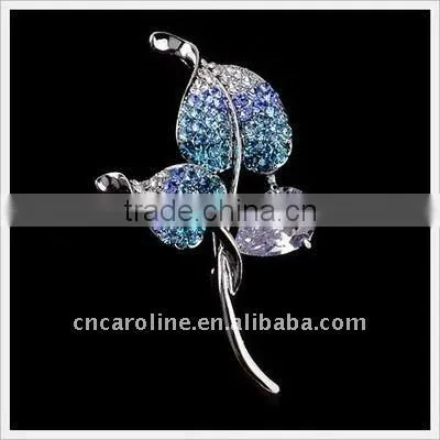 2012 New Design Vintage Crystal Flowery Brooch Pins