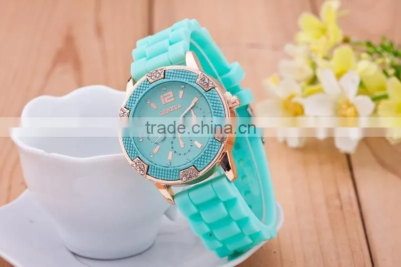 GENEVA 6 Diamond Watches Women 8 Color Silicone Strap Watch Fashion Quartz Wristwatches for Ladies Montre Femme