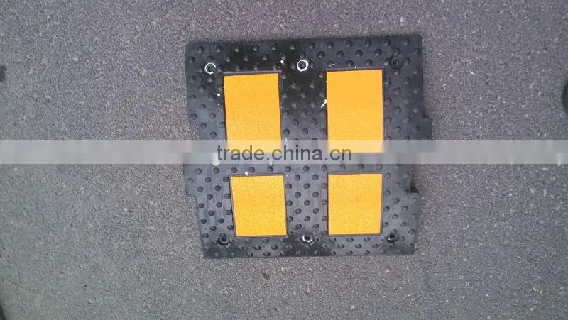RSG strong resistant rubber speed bump /rubber traffic blocker/speed hump