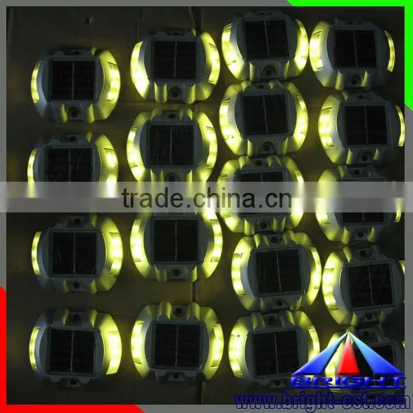 8KN LED Solar Road Stud, LED Traffic Signs 5 Years Warranty, LED Road Stud 10 Hours per night