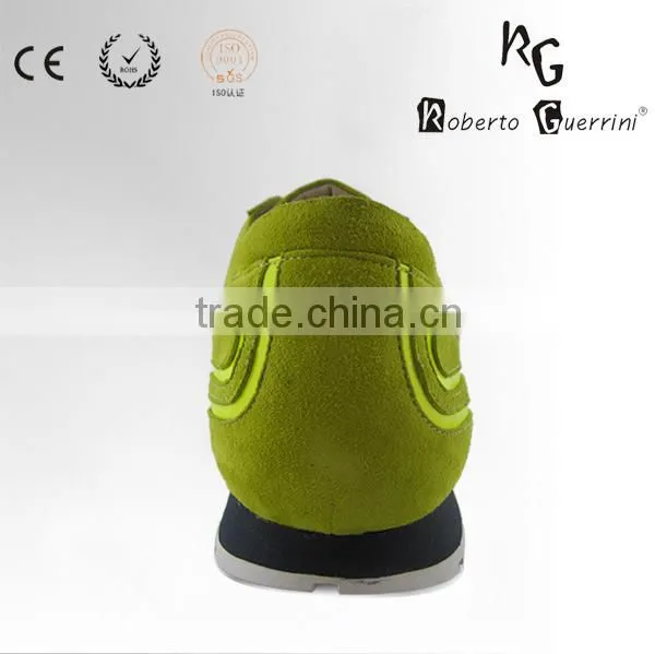 Double Colors Outsole Casual Sports Shoe