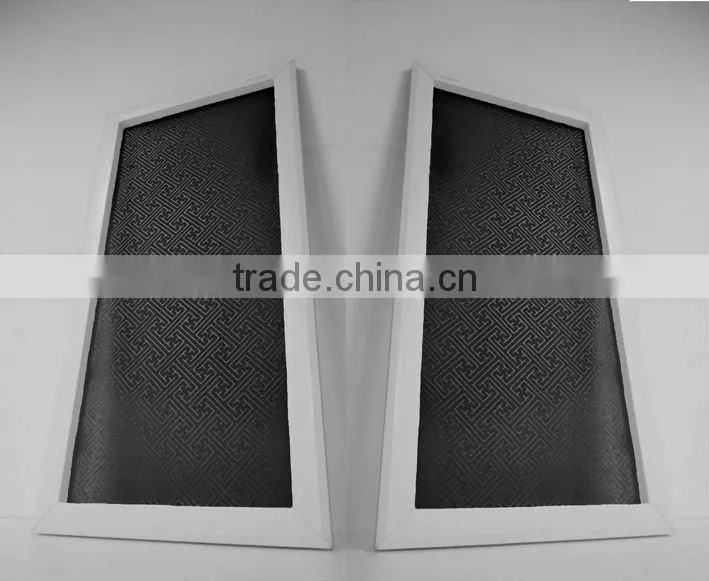 Window Screen_Traditional EMBO