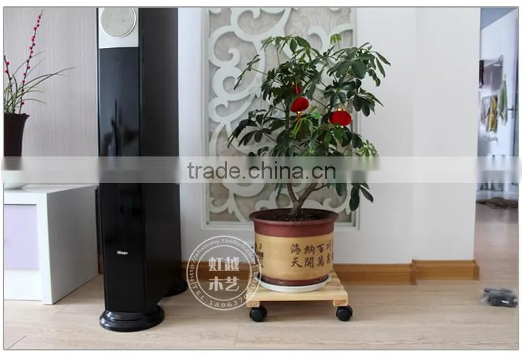 Beautiful pine wood flower pot tray with wheels
