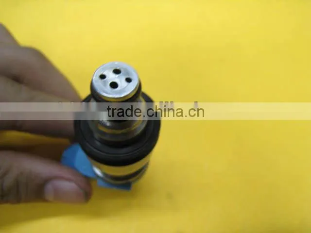 Fuel Injector for Toyota Camry OEM 23209 - 20010