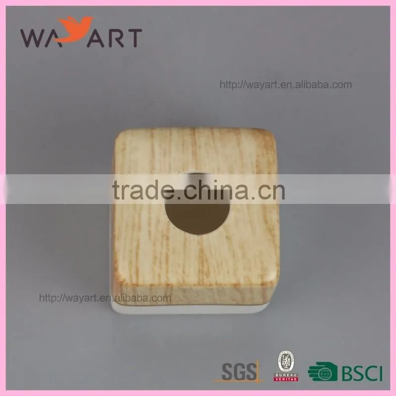 Wooden Design White Ceramic Fragrance Diffuser Wooden Sticks