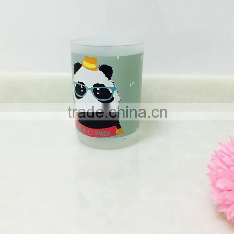 Leaf and flower printed plastic cup for bathroom