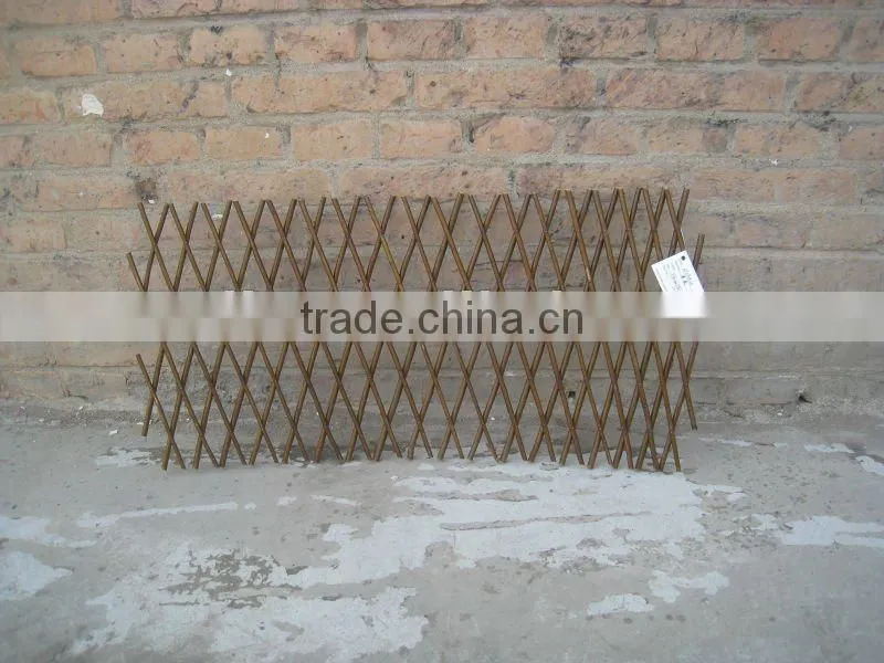 willow expandable fence