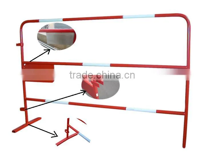 French power coated Steel road traffic barricade wholesale with reflection sticker