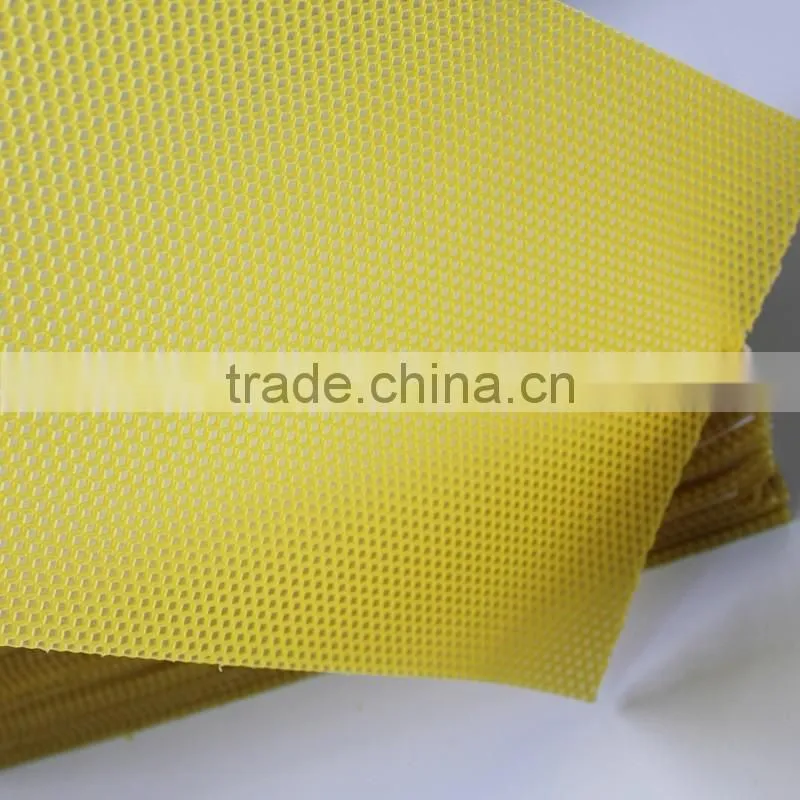 Beekeeping equipment raw pure beeswax foundation sheet from China supplier
