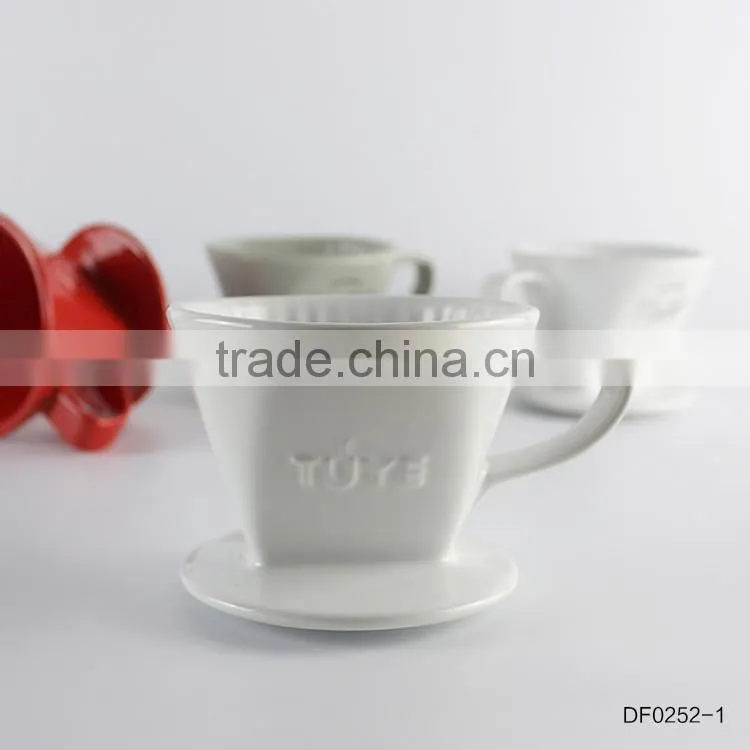 Factory wholesale Christmas promotional porcelain filter tool, ceramic cone coffee dripper