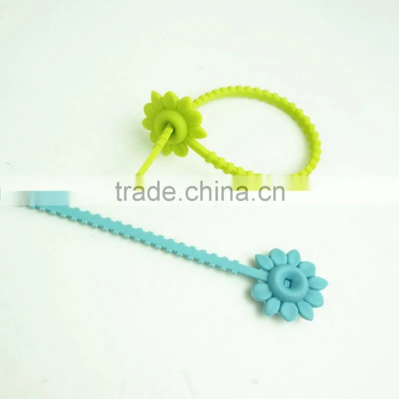 16134 flower shape Silicone Multi-Use Tie Wraps