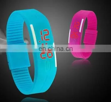 Wholesale Mix 10colors LED touch screen bracelet couple tables silicone mini electronic watch new fashion Men Women WATCH