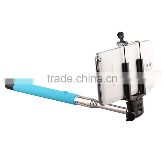 2015 new product monopod selfie stick with cable for mobile phone
