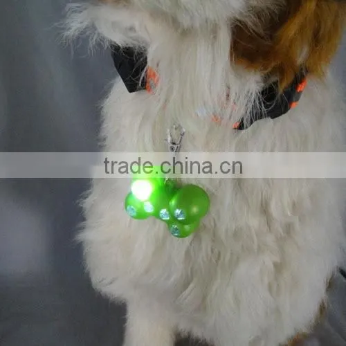 Pet Dog Safety LED Collar Pendant Tags Bone Flashing Blinking Glow Light