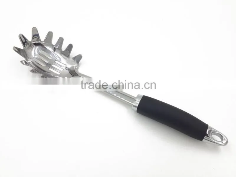 2015 promotion 7pcs metal kitchenware