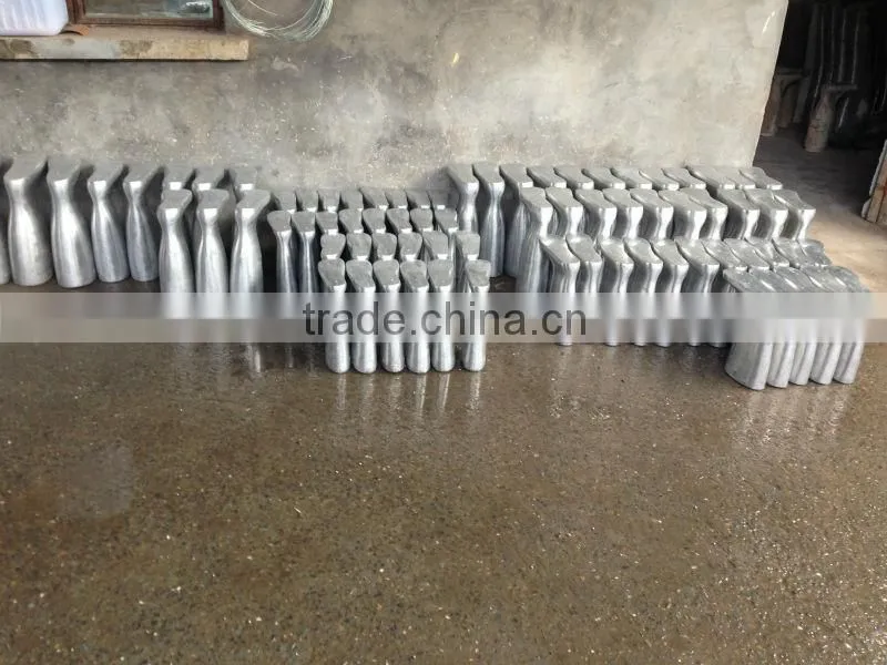 Aluminum last for chest wader