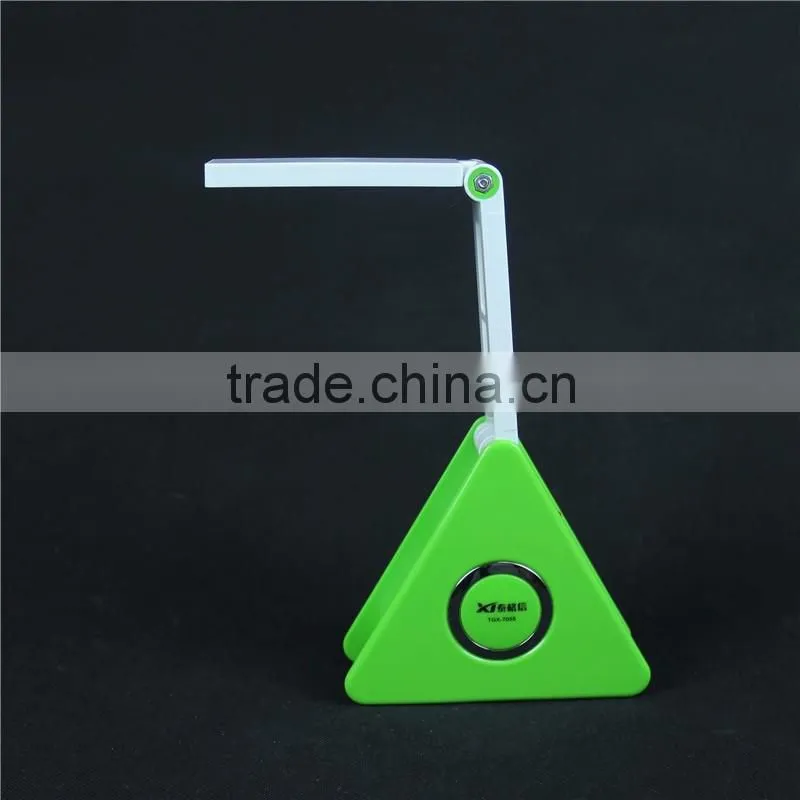 2017 Style LED Table Desk Lamp Plastic Rechargable Powerful Traditional