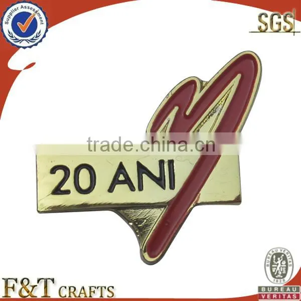 promotional quality stamp die cut custom metal badge with plastic box