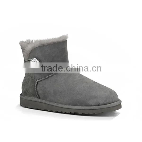 Leisue beauty essential warm snow boots with cheap price in China