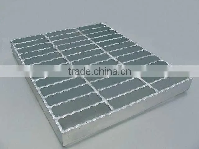 Anti skid grid
