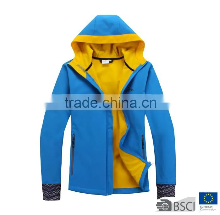 Womens Color Blocked 3 Layers Bonded Softshell Jacket