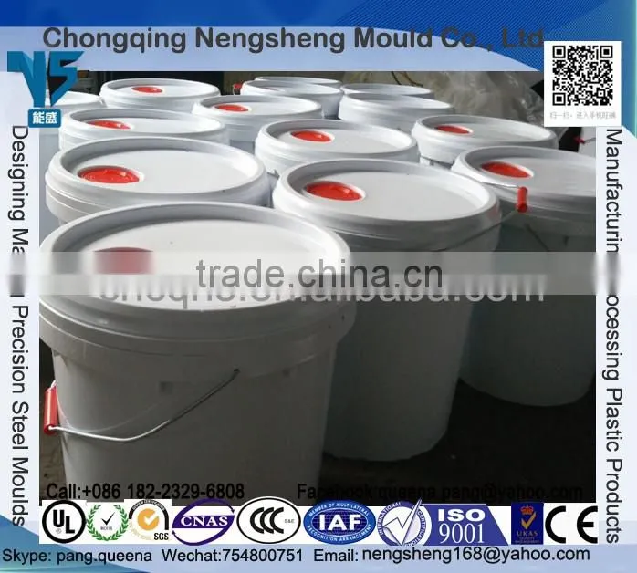 Factory direct sale Plastic Pail - 6 Gallon,with lid and metal handle. packging solution for oil paint, latex paintr