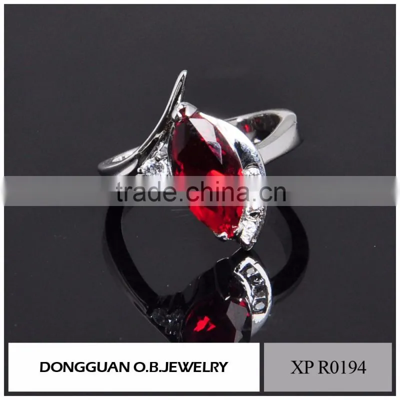 Fashion ring finger rings with red diamond for wedding ring / double rings