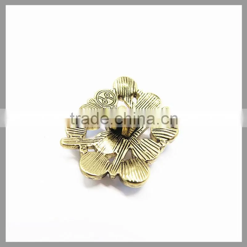 Custom Chinese Diamond Alloy Button For Garment