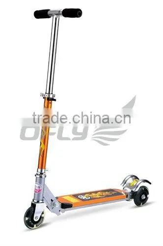 Three Wheels child scooter