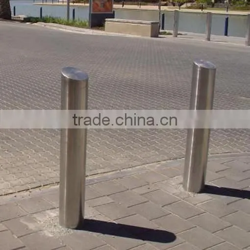 Wrought Iron Powder Coated Traffic Bollard