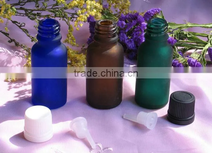 amber colour volatile oil bottle with lid