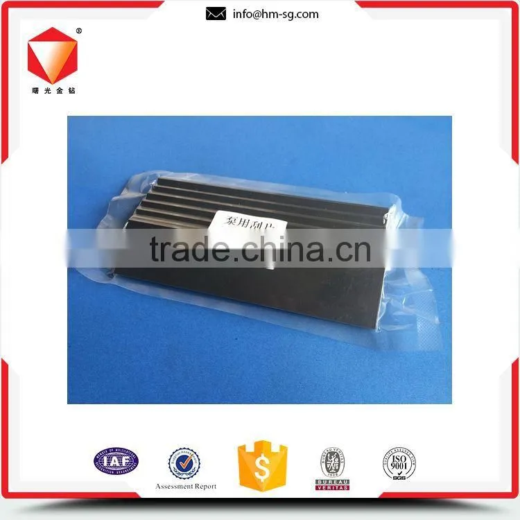 Durable wide range good quality carbon vane