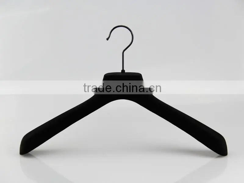 velvet hanger black wide shoulder plastic hanger for clothes