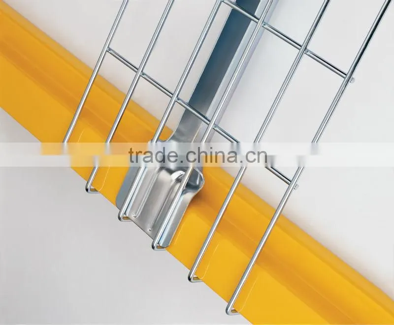 Warehouse storage F channel metal galvanized wire mesh decking