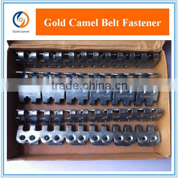 Rivet hinged belt fastener