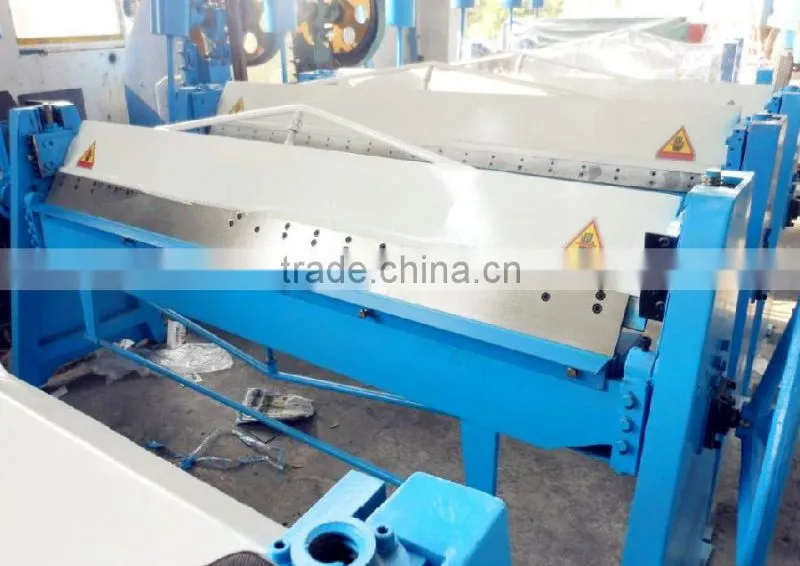 Manual folder machine