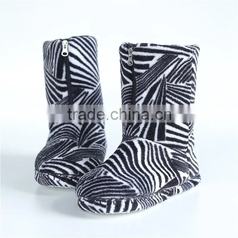 Ladies coral fleece slipper boots with zipper