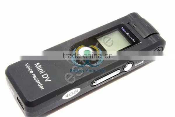 4 GB Digital Video and Voice Recorder + MP3 Player