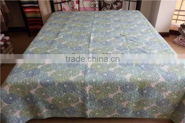 colorful 100% cotton New Style Soft Printed Cotton quilt wholesale