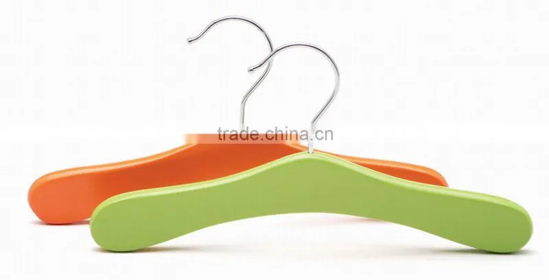 Kids wooden hanger ASDK04
