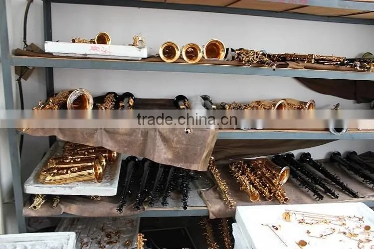 vintage baritone saxophone/antique baritone saxophone/baritone saxophone vintage
