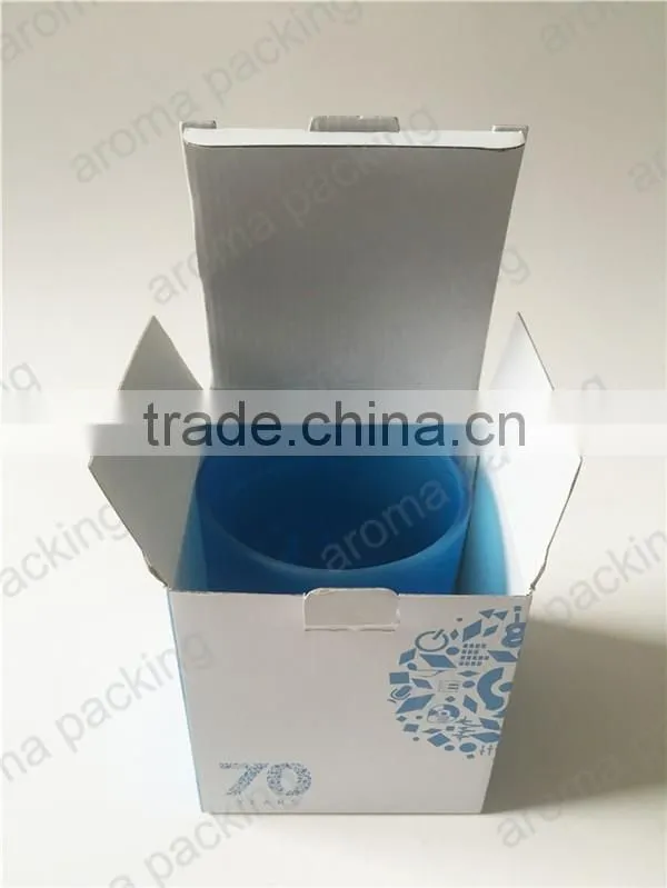 soy wax candle in customized candle jar and luxury box