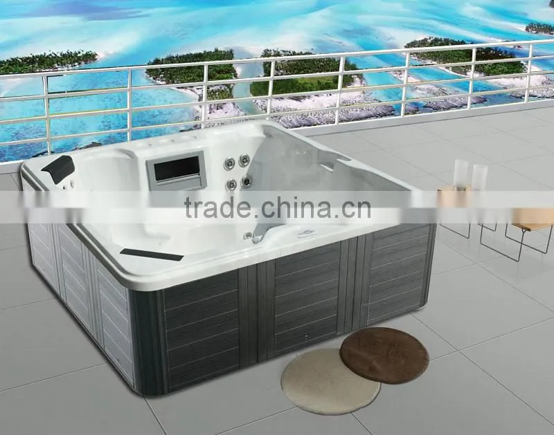 A family Sex Acrylic Massage Surfing Bathtub