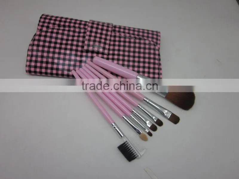 Hot pink 7 Pcs Make Up Tools for Travel Makeup Brushes