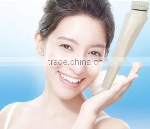 Waterproof Deep Cleaning Vibrating 3 in 1 Rotary Facial Brush