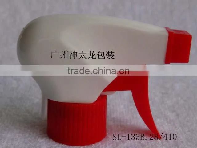 red/white plastic trigger sprayer pump