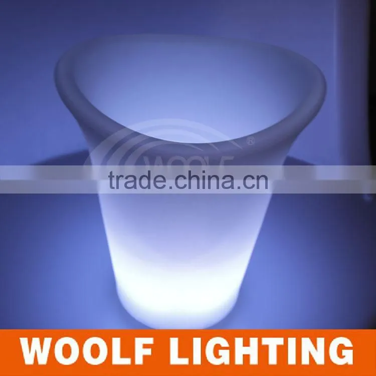 Young People Loved Outdoor Bar LED Lighting Ice Bucket