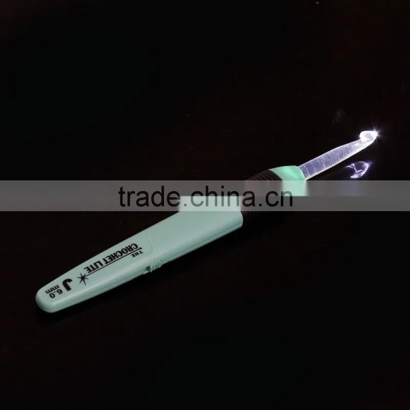 J6.0mm15.6x1.6cm Crochet Hook with Led light