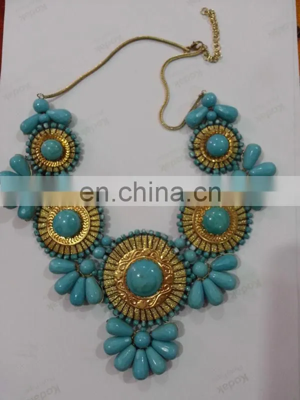 Hot Selling New Fashion Mixed Style Bib Choker Statement Necklace